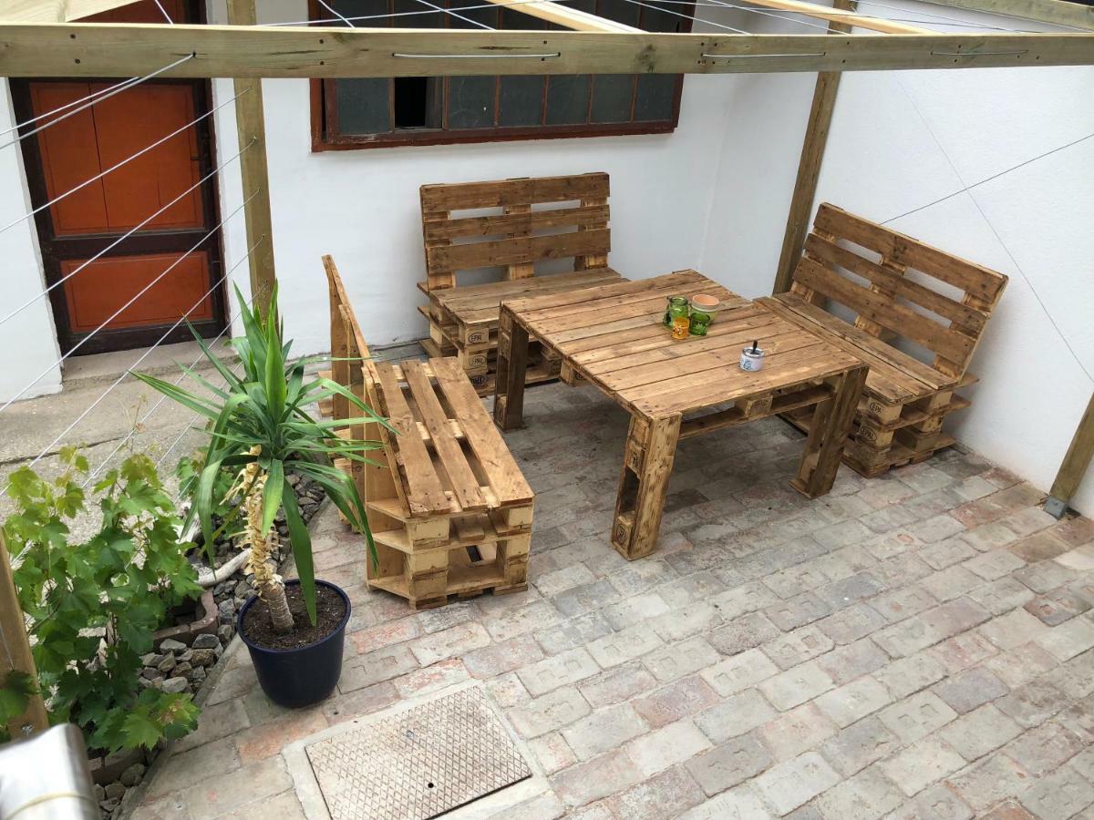 Ferienwohnung Riesling House Laa Laa an der Thaya Exterior foto